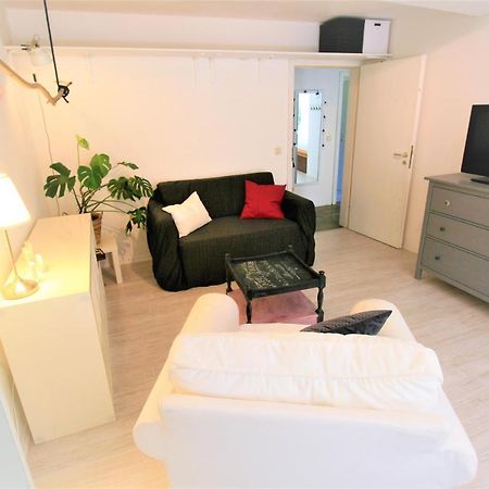 Zentrale Ferienwohnung „Treibholz“ Im Sonnenblumenhaus Flensburg Kültér fotó