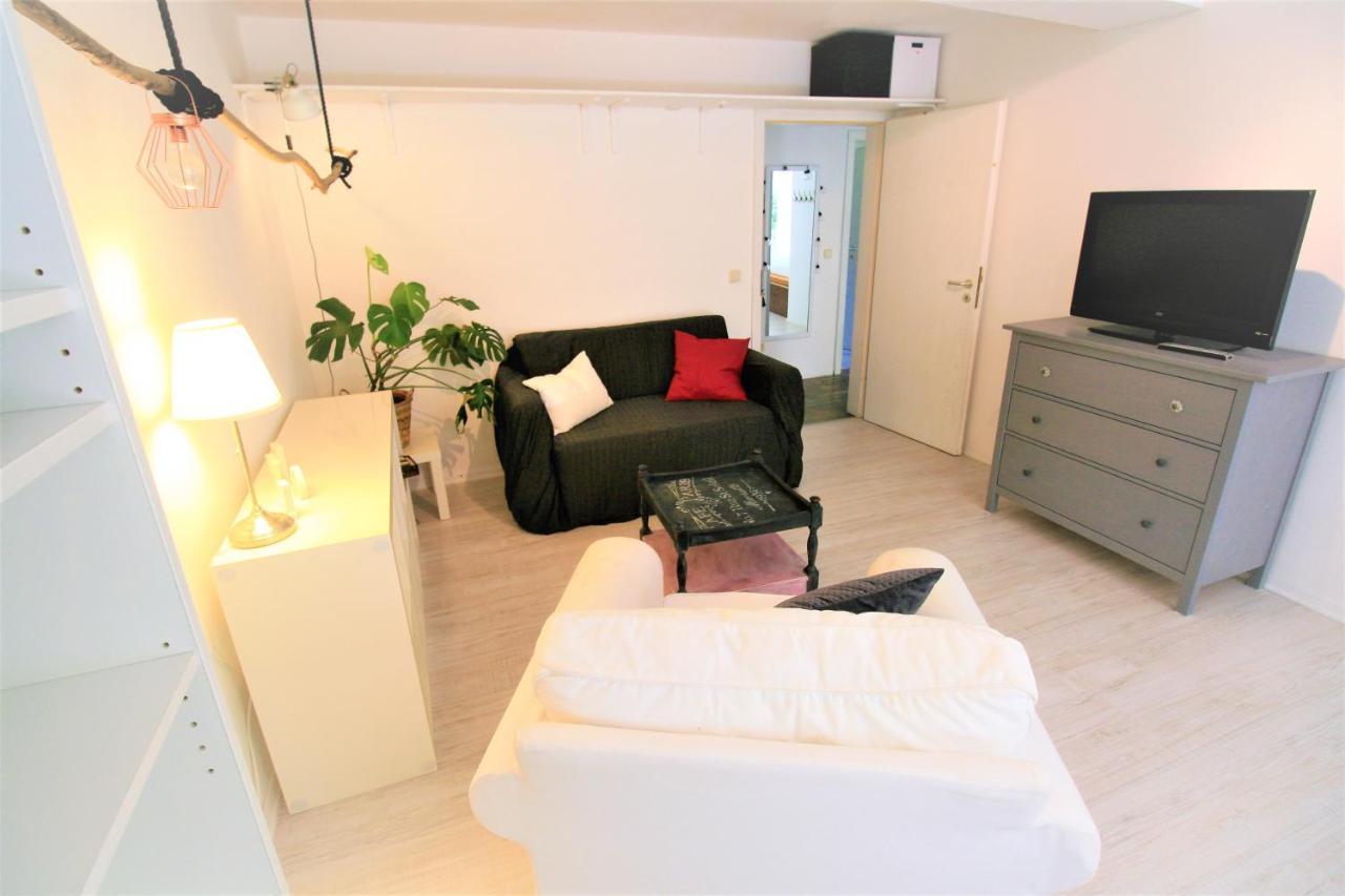 Zentrale Ferienwohnung „Treibholz“ Im Sonnenblumenhaus Flensburg Kültér fotó